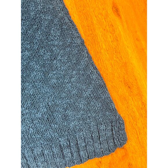 NWT! J.Crew V-Neck Sleeveless Sweater in Blue Size S - Picture 4 of 4